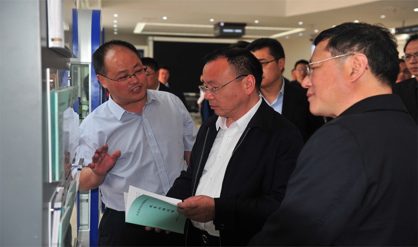 Image title Image title